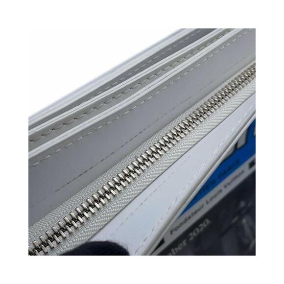 Pre Loved Louis Vuitton Newspaper Print Clutch Bag Women White - Picture 8 of 8